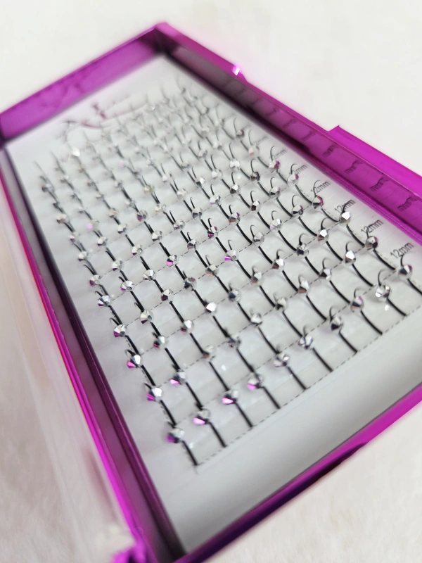 Raze cu pietricele Silver Grey
